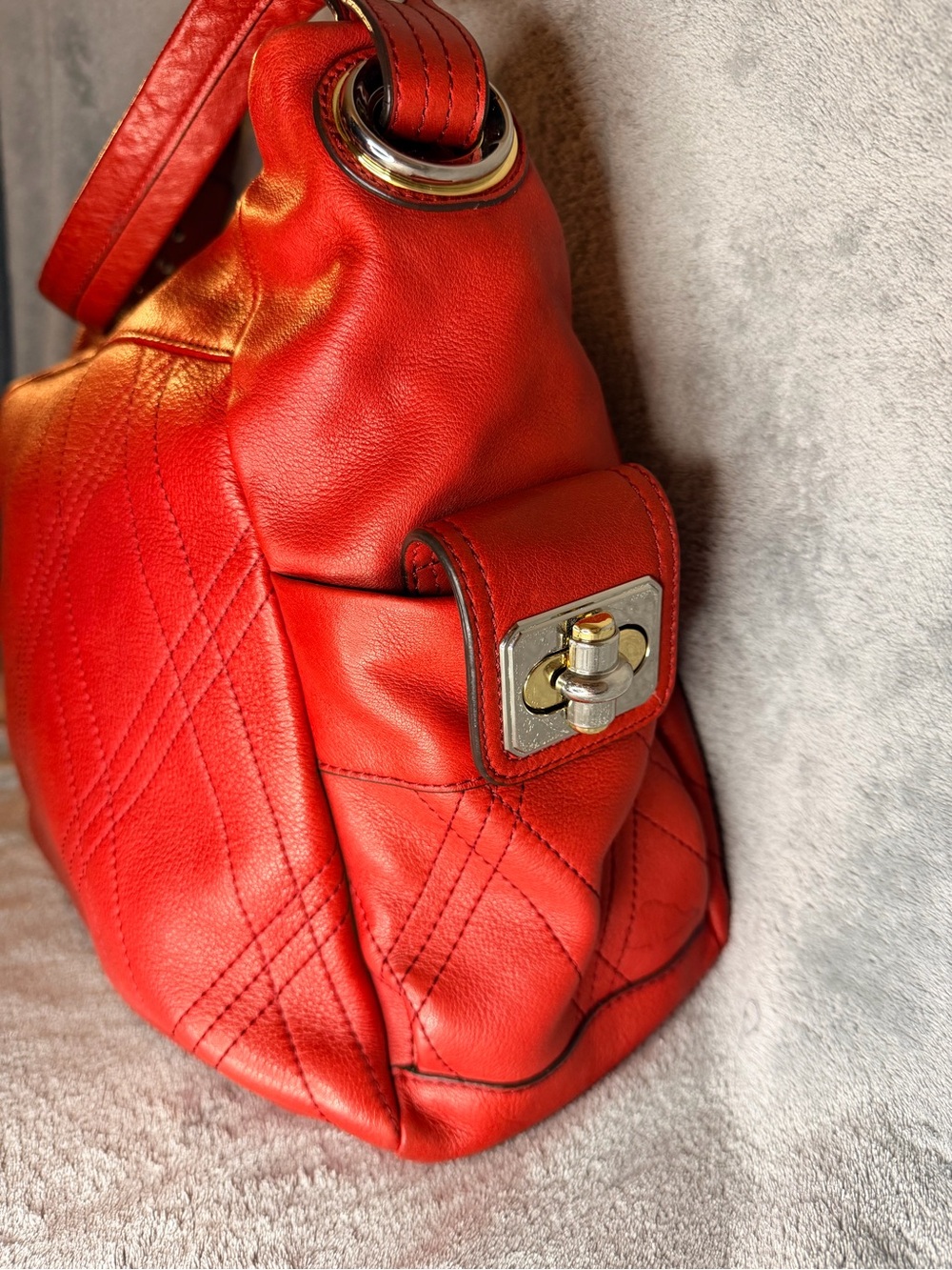 b. makowsky Red Quilted Leather Shoulder Bag - Picture 6 of 12
